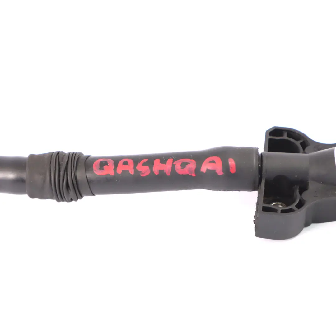 Varilla de nivel de aceite del motor Tubo guía para Nissan Qashqai J10 con número de pieza 8200825703 Nissan Qashqai J10 Varilla de nivel de aceite del motor Tubo guía - SKU 8200825703 - Número de pieza 8200825703