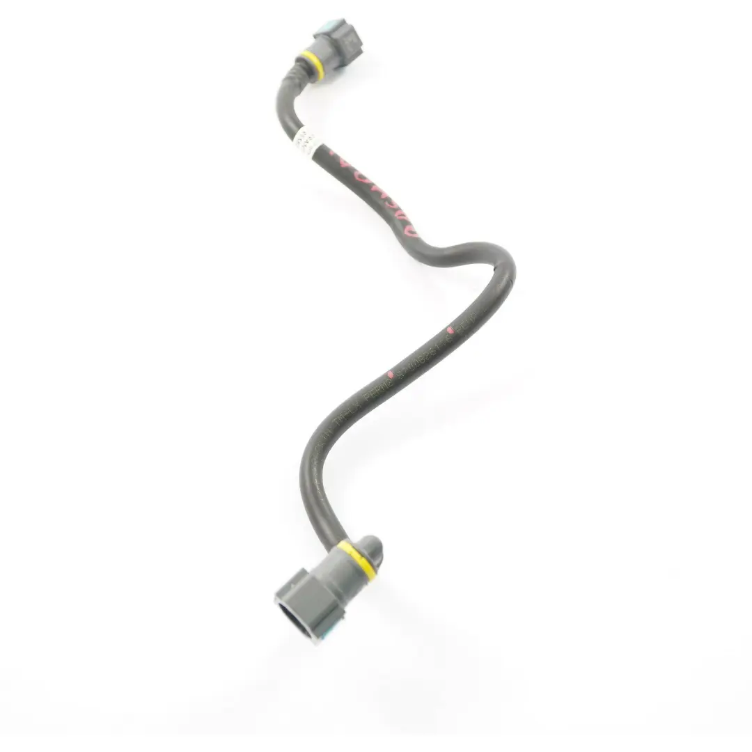 Qashai Renault Dacia1.5 dCi Fuel Feed Hose Line to Nissan with Part number 8200826116 Nissan Qashai Renault Dacia1.5 dCi Fuel Feed Hose Line - SKU 8200826116 - Part number 8200826116