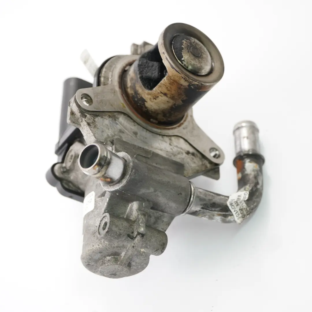 Dacia 1.5 dCi EGR Valve EGR Flap to Nissan Qashqai J10 Renault with Part number 8200836385 Nissan Qashqai J10 Renault Dacia 1.5 dCi EGR Valve EGR Flap - SKU 8200836385 - Part number 8200836385