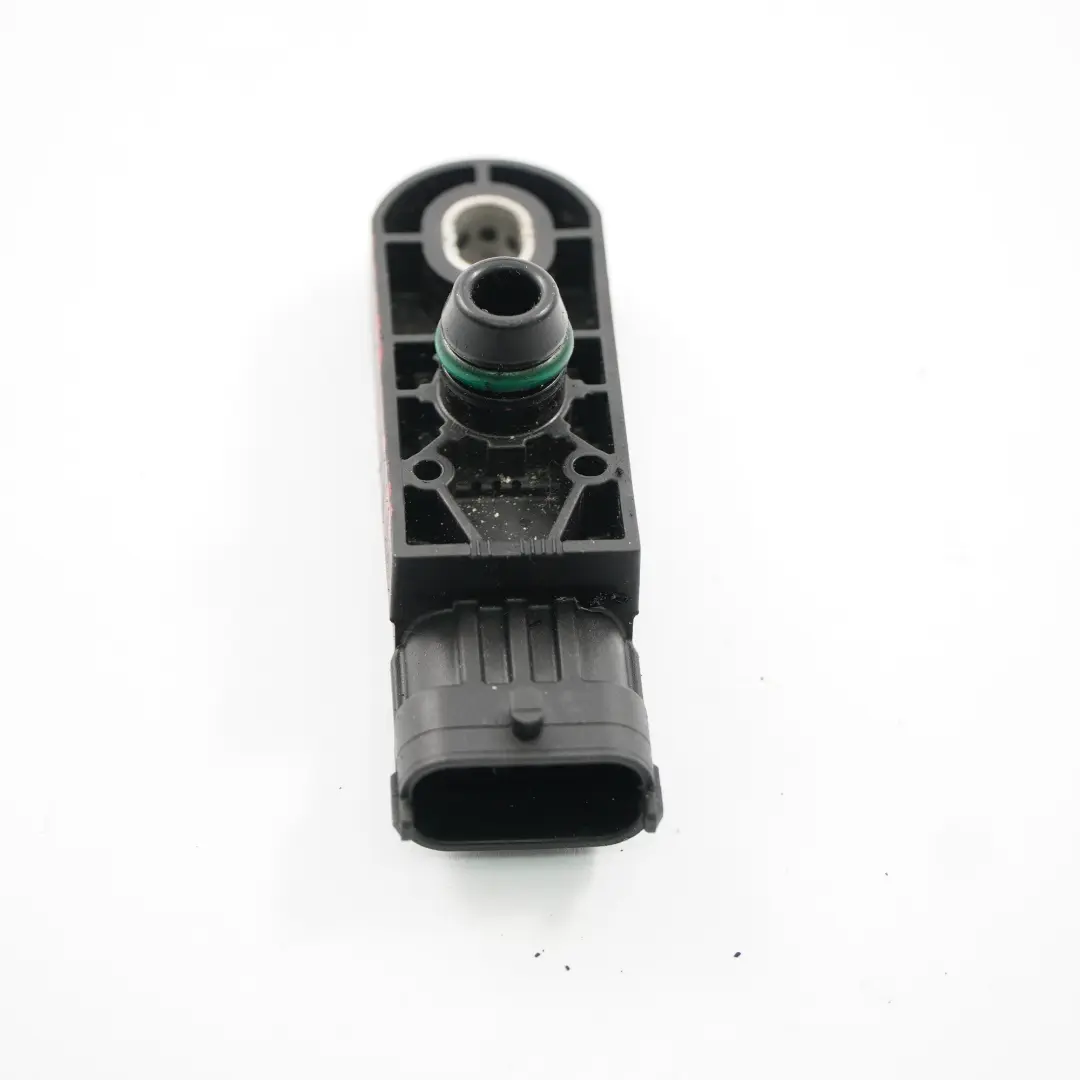 MAP Manifold Air Pressure Sensor to Nissan Qashqai J10 Laguna 3 1.5 dCi with Part number 8200843680 Nissan Qashqai J10 Laguna 3 1.5 dCi MAP Manifold Air Pressure Sensor - SKU 8200843680 - Part number 8200843680