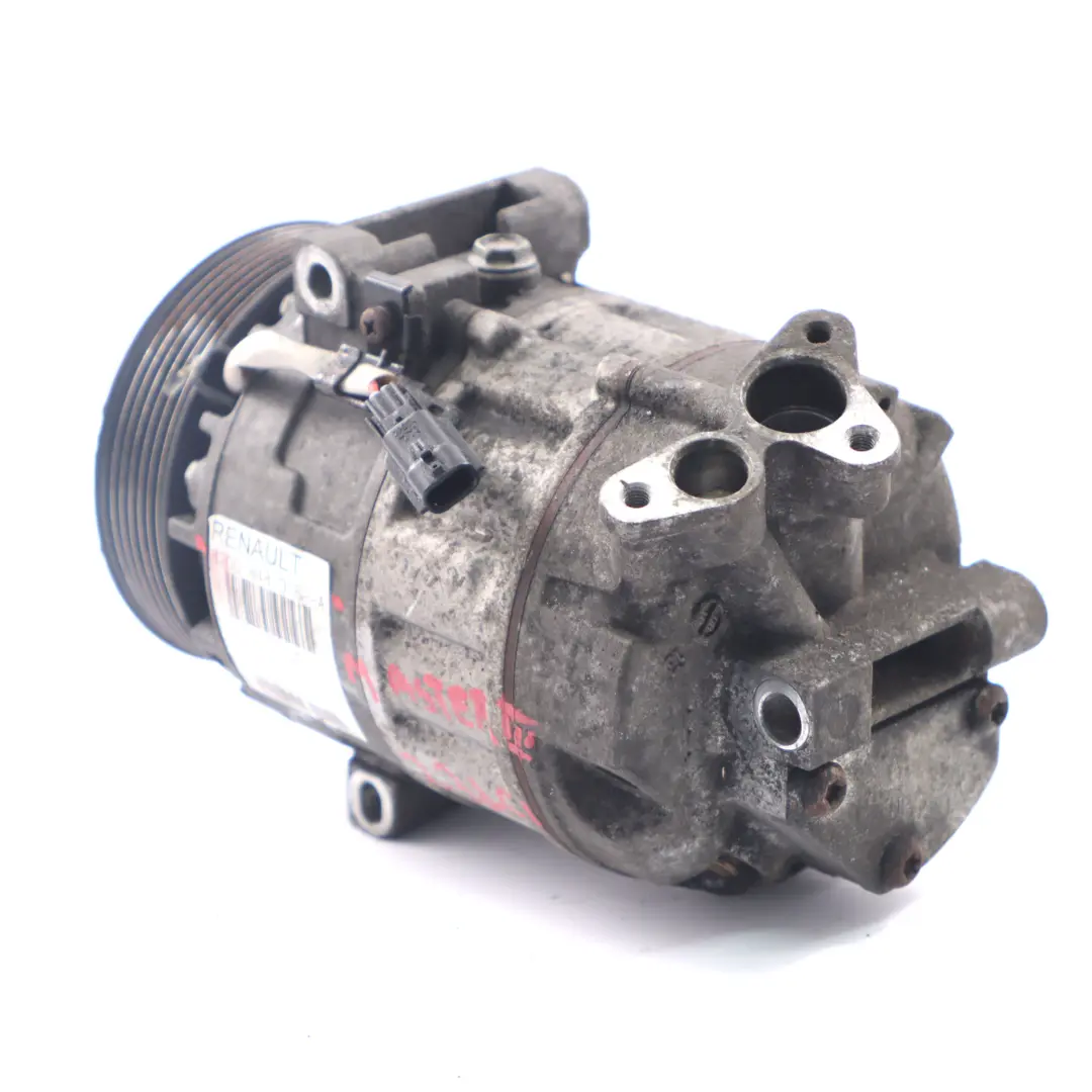 Klimakompressor A/C Pumpe für Renault Master III 2.3 DCi Diesel mit Teilenummer 8200848916 Renault Master III 2.3 DCi Diesel Klimakompressor A/C Pumpe - SKU 8200848916 - Teilenummer 8200848916