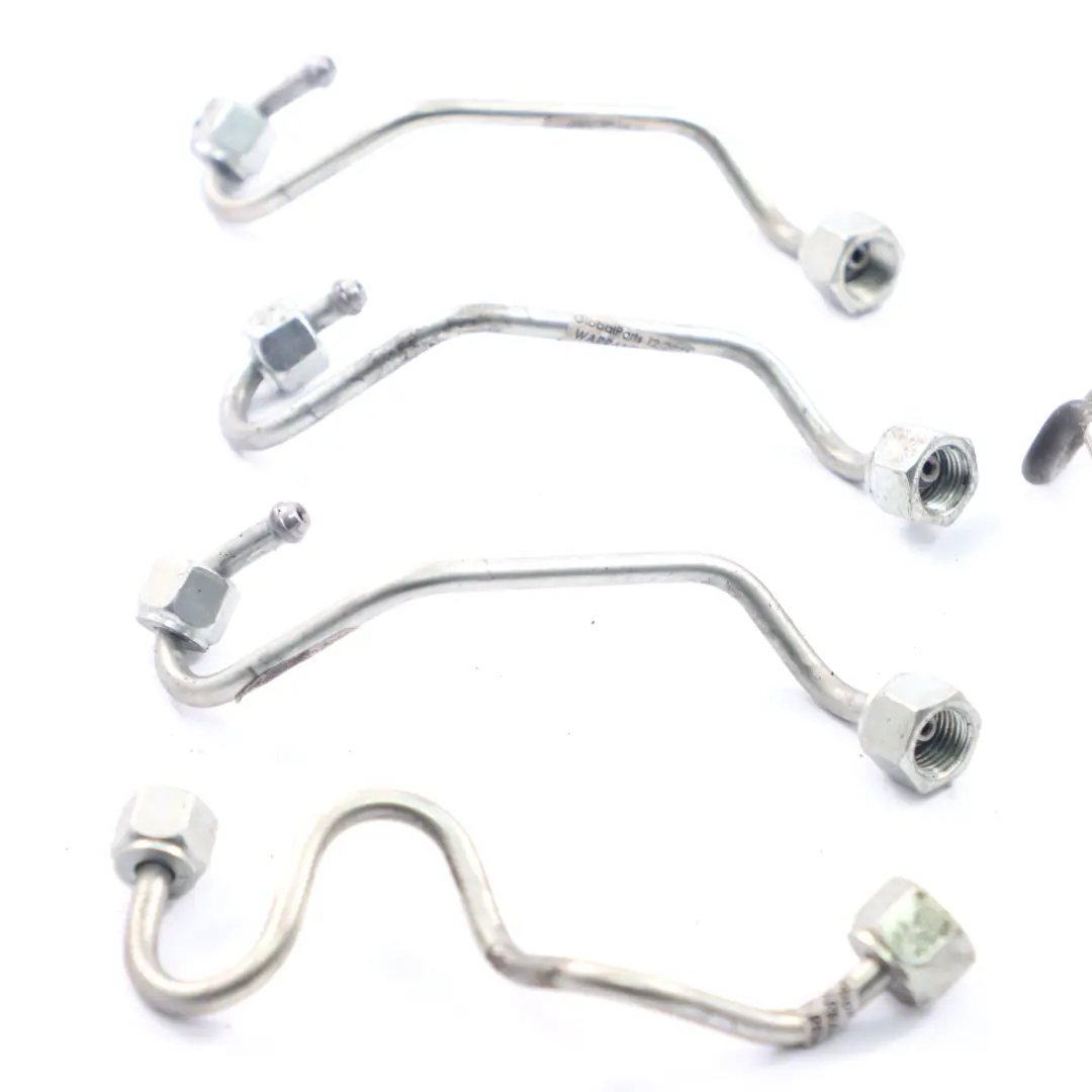 Jeu tuyaux l'injection carburant pour Renault Master III Movano B 2.3 DCI à propos du numéro de pièce 8200855942 Renault Master III Movano B 2.3 DCI Jeu tuyaux l'injection carburant - SKU 8200855942 - Numéro de pièce 8200855942