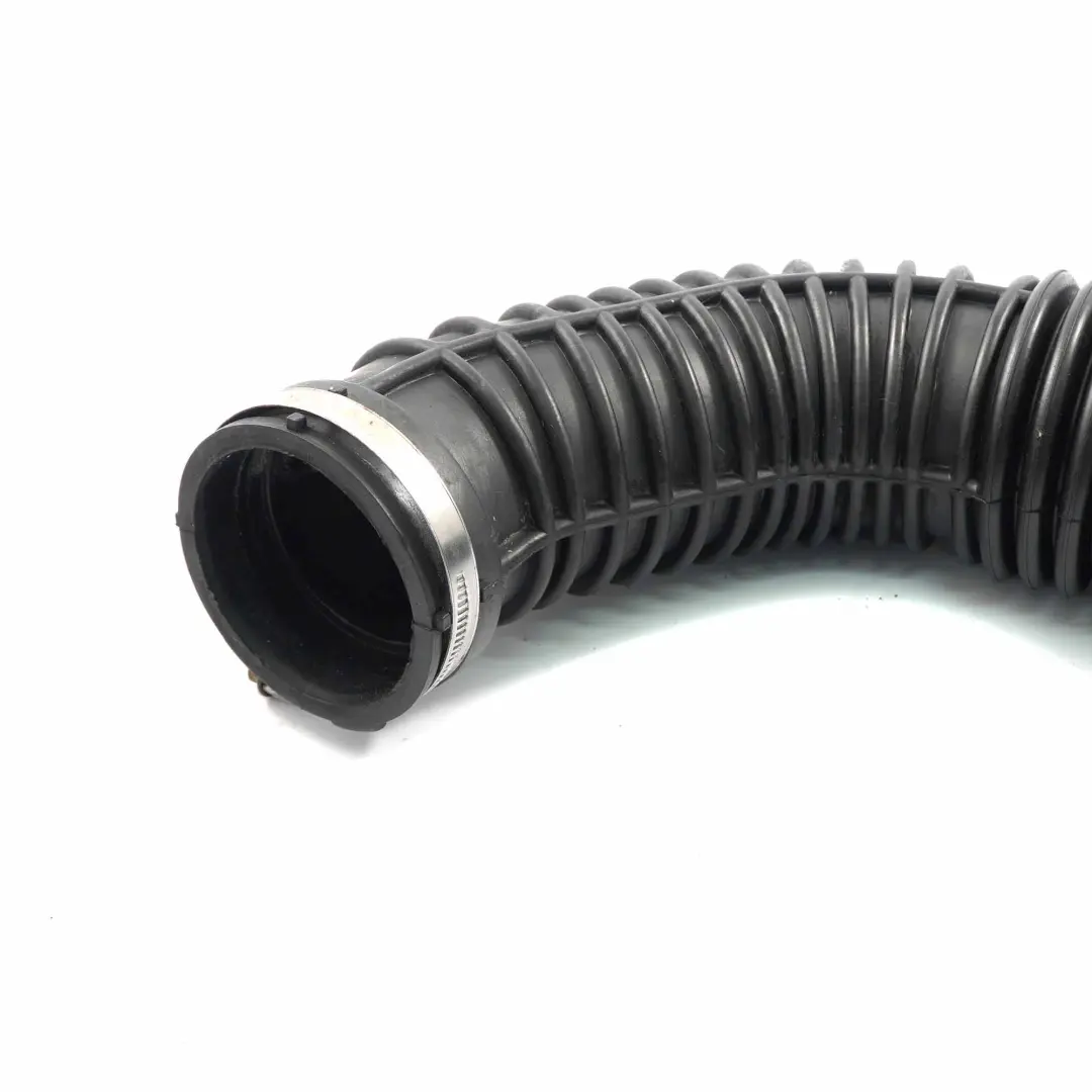 Admisión Aire Turbo Manguera para Renault Master 3 Vauxhall Movano 2.3 DCI con número de pieza 8200858600 Renault Master 3 Vauxhall Movano 2.3 DCI Admisión Aire Turbo Manguera - SKU 8200858600 - Número de pieza 8200858600