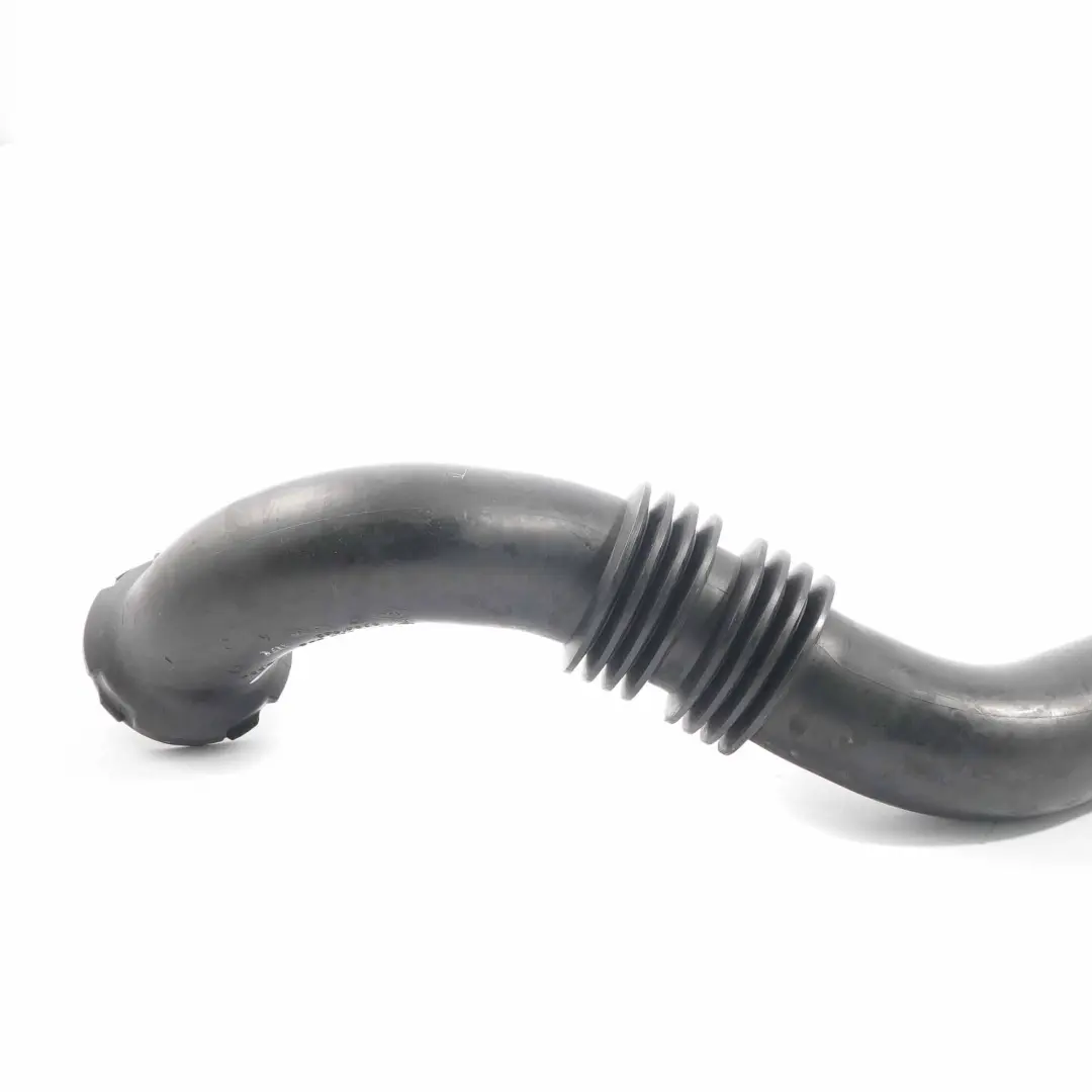 Intake Hose Air Intercooler Charge Pipe Hose Line to Renault Trafic II with Part number 8200865653 Renault Trafic II Intake Hose Air Intercooler Charge Pipe Hose Line - SKU 8200865653 - Part number 8200865653