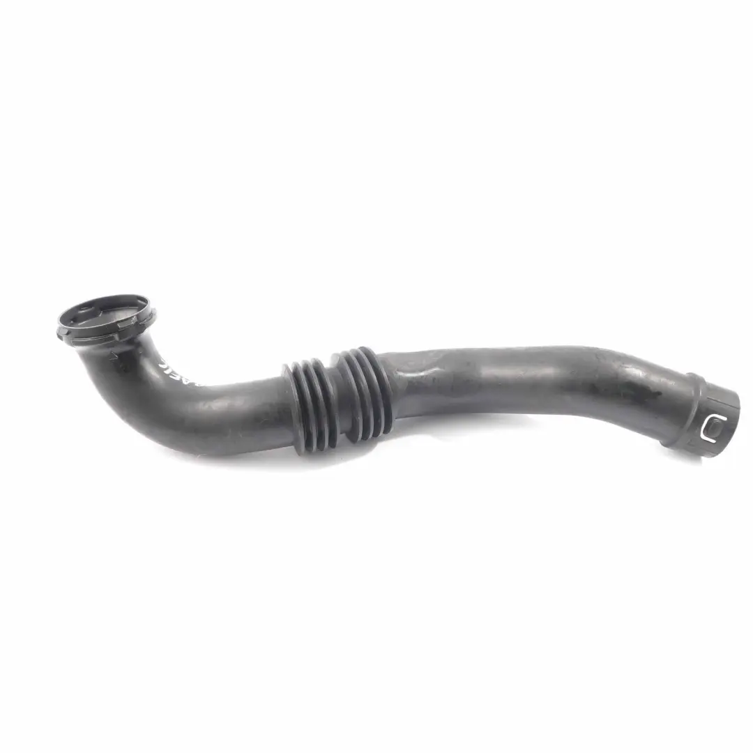 Intake Hose Air Intercooler Charge Pipe Hose Line to Renault Trafic II with Part number 8200865653 Renault Trafic II Intake Hose Air Intercooler Charge Pipe Hose Line - SKU 8200865653 - Part number 8200865653