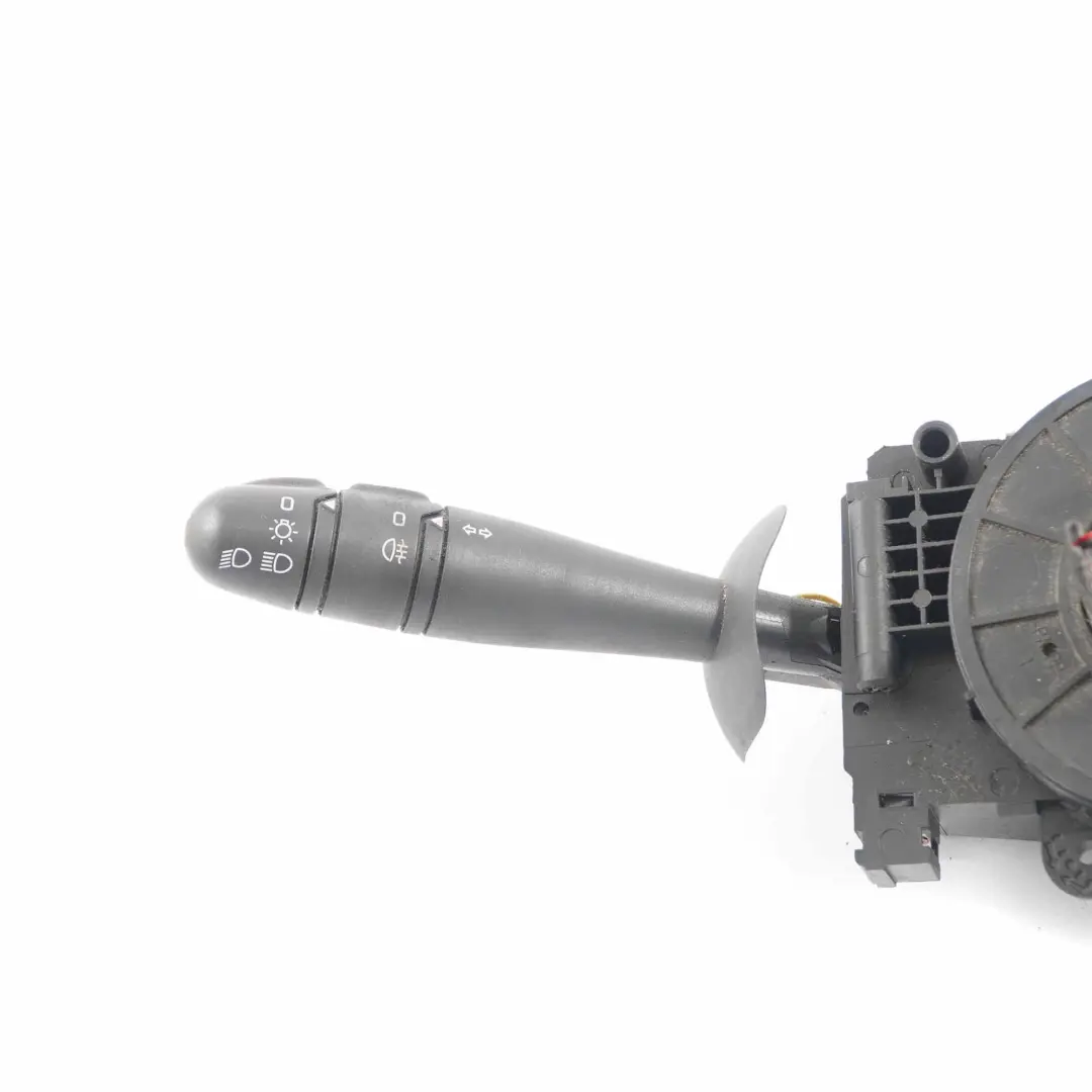 Commutateur de colonne de direction tige pour Renault Trafic II à propos du numéro de pièce 8200878343 Renault Trafic II Commutateur de colonne de direction tige - SKU 8200878343-2 - Numéro de pièce 8200878343