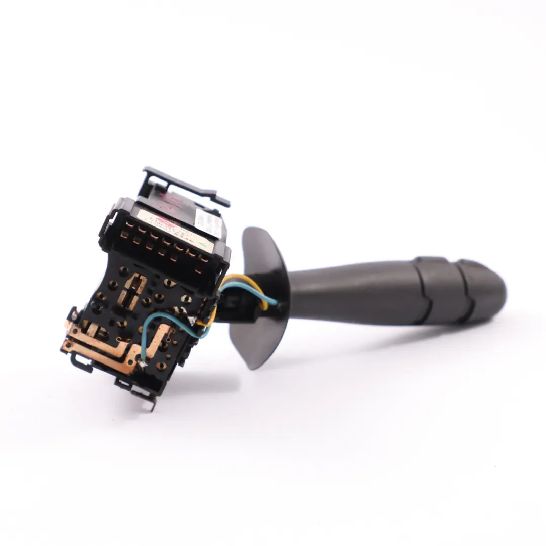 Interrupteur colonne direction Lampe témoin pour Renault Trafic II à propos du numéro de pièce 8200878348 Renault Trafic II Interrupteur colonne direction Lampe témoin - SKU 8200878348-1 - Numéro de pièce 8200878348