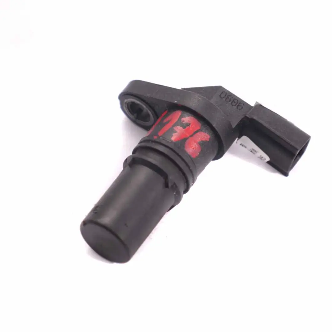 Kurbelwelle Stellung Sensor Motor für Mercedes W176 mit Teilenummer 8200885209A Mercedes W176 Kurbelwelle Stellung Sensor Motor - SKU 8200885209A - Teilenummer 8200885209A