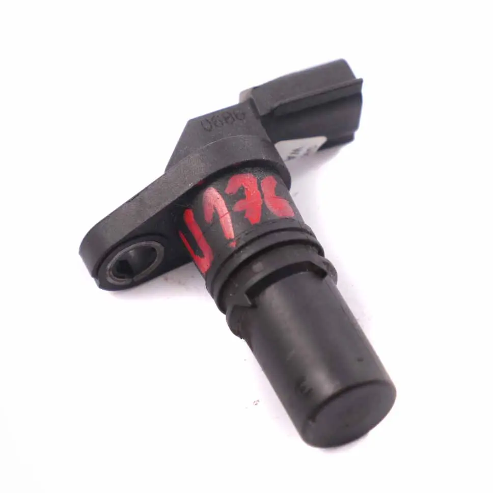 Crankshaft Position Sensor Engine to Mercedes W176 with Part number 8200885209A Mercedes W176 Crankshaft Position Sensor Engine - SKU 8200885209A - Part number 8200885209A