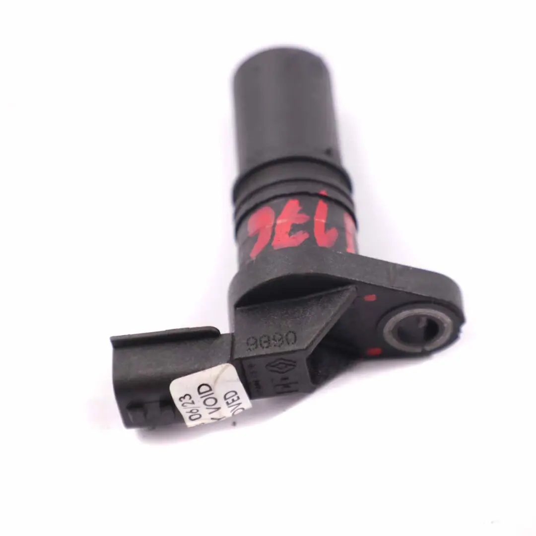 Capteur position du vilebrequin Moteur pour Mercedes W176 à propos du numéro de pièce 8200885209A Mercedes W176 Capteur position du vilebrequin Moteur - SKU 8200885209A - Numéro de pièce 8200885209A