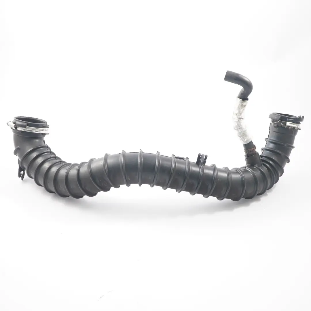 Intake Pipe Hose to Renault Master 2 Vauxhall Movano A 2.5 DCI CDTI Air with Part number 8200887497 Renault Master 2 Vauxhall Movano A 2.5 DCI CDTI Air Intake Pipe Hose - SKU 8200887497 - Part number 8200887497