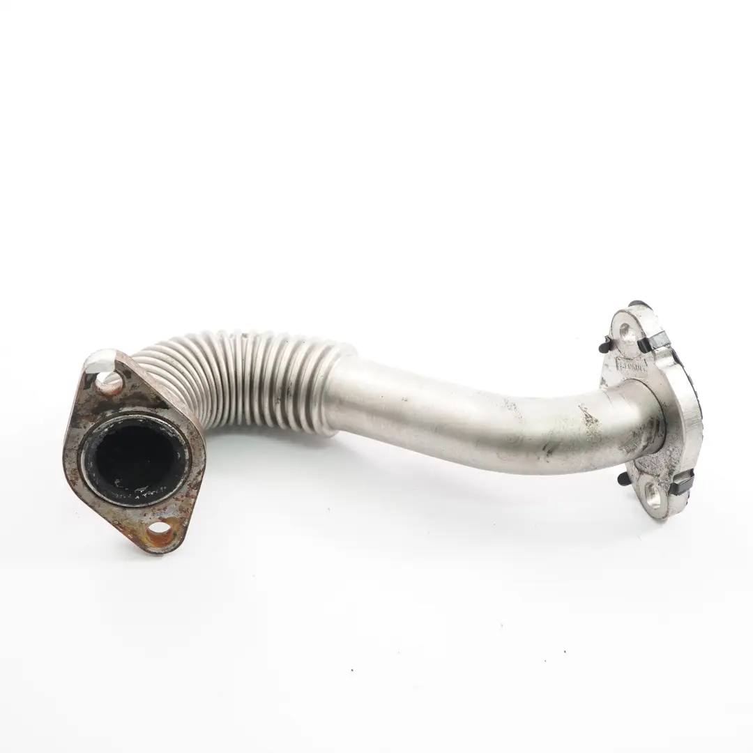 Pipe Valve Line Hose to Renault Trafic II 2.0 DCI Master III 2.3 EGR with Part number 8200889753 Renault Trafic II 2.0 DCI Master III 2.3 EGR Pipe Valve Line Hose - SKU 8200889753 - Part number 8200889753