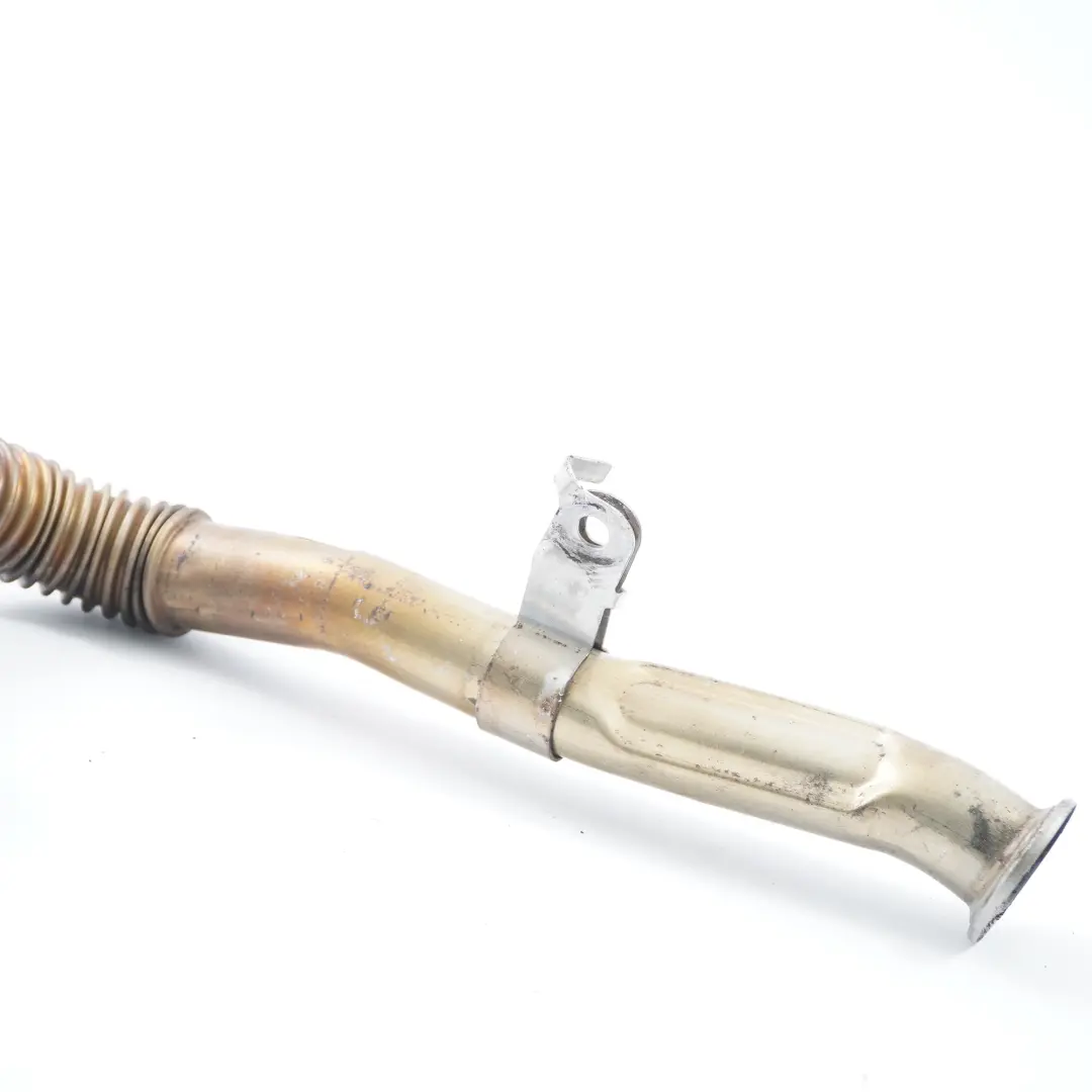 Tuyau de la vanne EGR pour Renault Trafic II 2.0 Master III 2.3 DCI à propos du numéro de pièce 8200889758 Renault Trafic II 2.0 Master III 2.3 DCI Tuyau de la vanne EGR - SKU 8200889758 - Numéro de pièce 8200889758