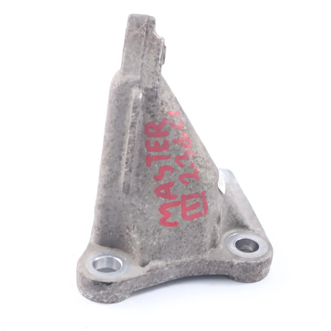 Renault Master III 2.3 DCi Driveshaft Support Bracket Mount Axle - SKU 8200904226 - Part number 8200904226