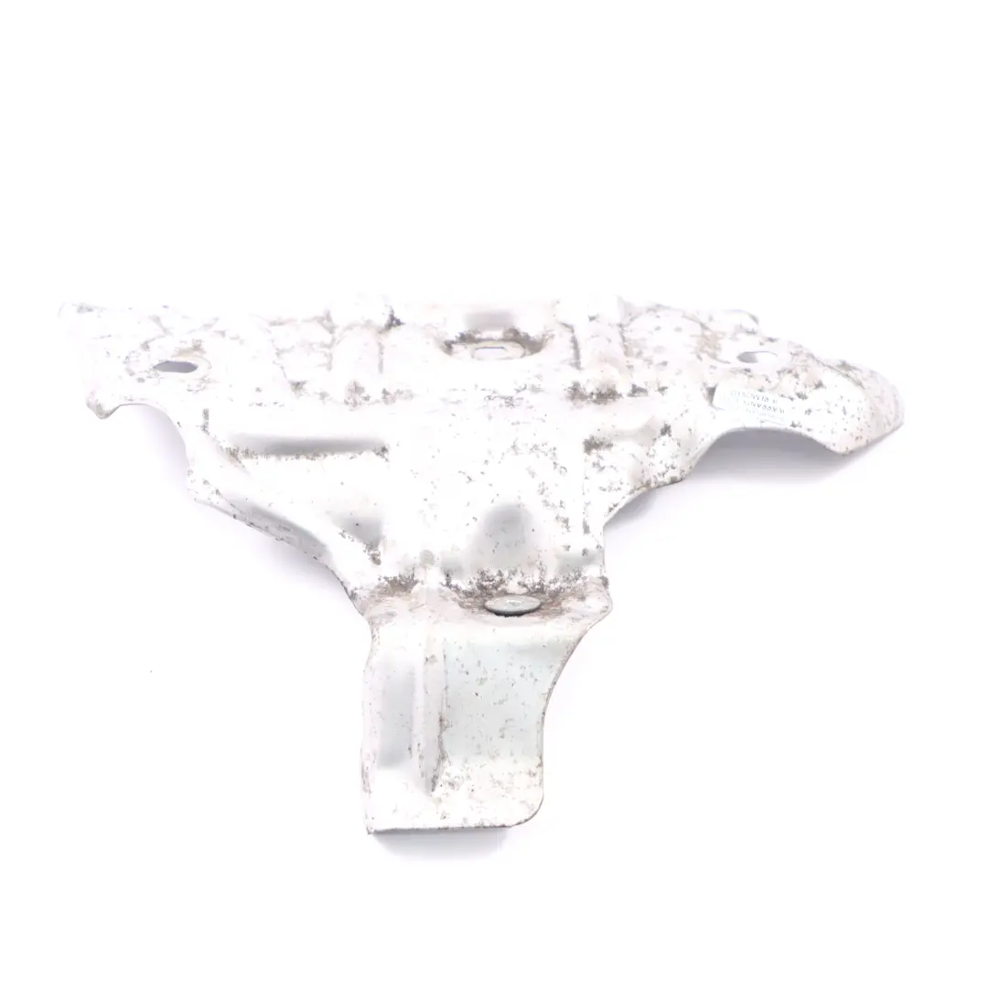 Plaque de protection du collecteur d'échappement pour Renault Master III à propos du numéro de pièce 8200906076 Renault Master III Plaque de protection du collecteur d'échappement - SKU 8200906076 - Numéro de pièce 8200906076