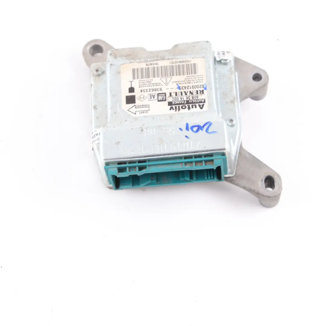 Airbag Module Control Unit ECU Car Safety Sensor to Renault Trafic II with Part number 8200912435 Renault Trafic II Airbag Module Control Unit ECU Car Safety Sensor - SKU 8200912435 - Part number 8200912435