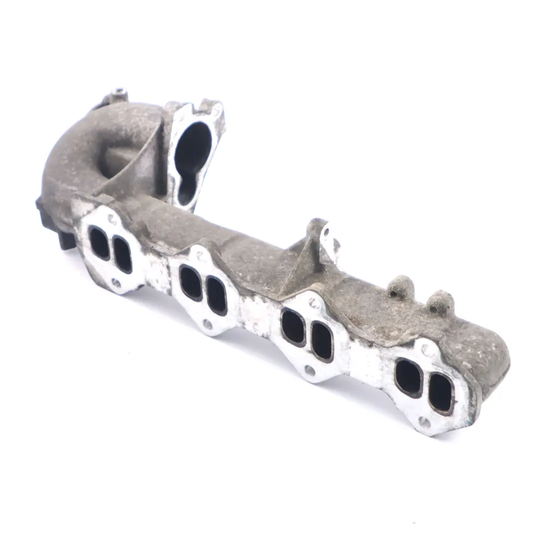 Colector de admisión para Renault Master III Opel Movano B 2.3 DCI con número de pieza 8200915216 Renault Master III Opel Movano B 2.3 DCI Colector de admisión - SKU 8200915216 - Número de pieza 8200915216