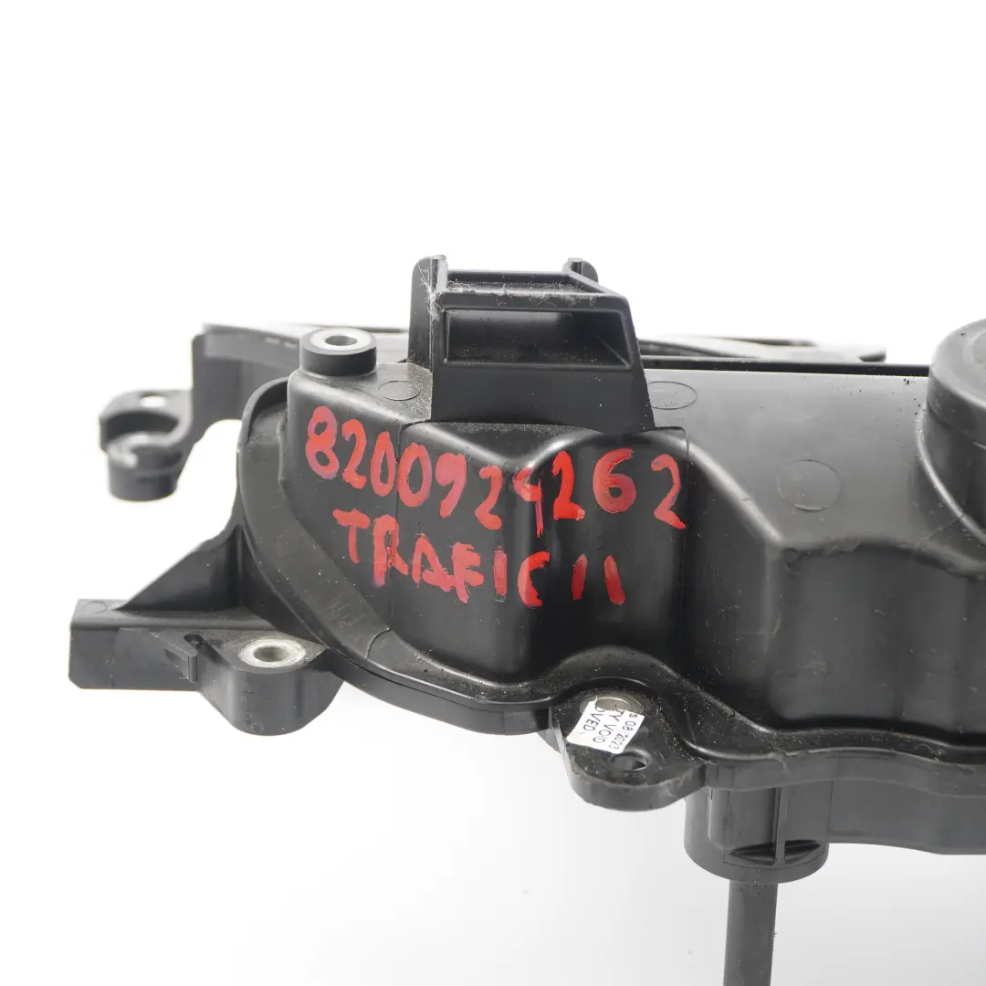Collettore di sfiato aria per Renault Trafic II 2.0 DCI Master III 2.3 con numero di parte 8200924262 Renault Trafic II 2.0 DCI Master III 2.3 Collettore di sfiato aria - SKU 8200924262 - Numero di parte 8200924262