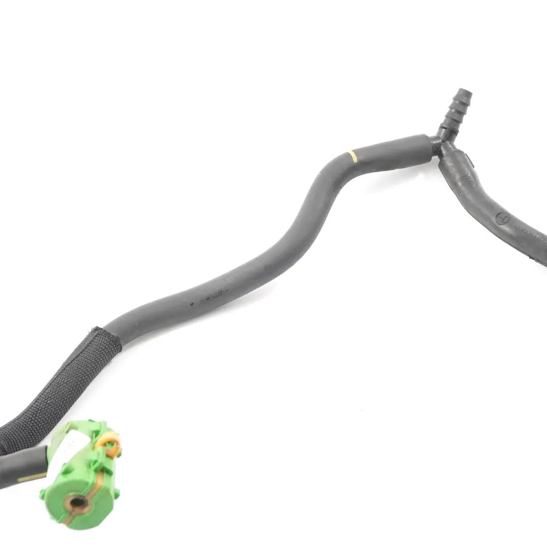 Renault Traifc 2 Opel Vivaro A 2.0 Tuyau d'alimentation carburant - SKU 8200925307-1 - Numéro de pièce 8200925307