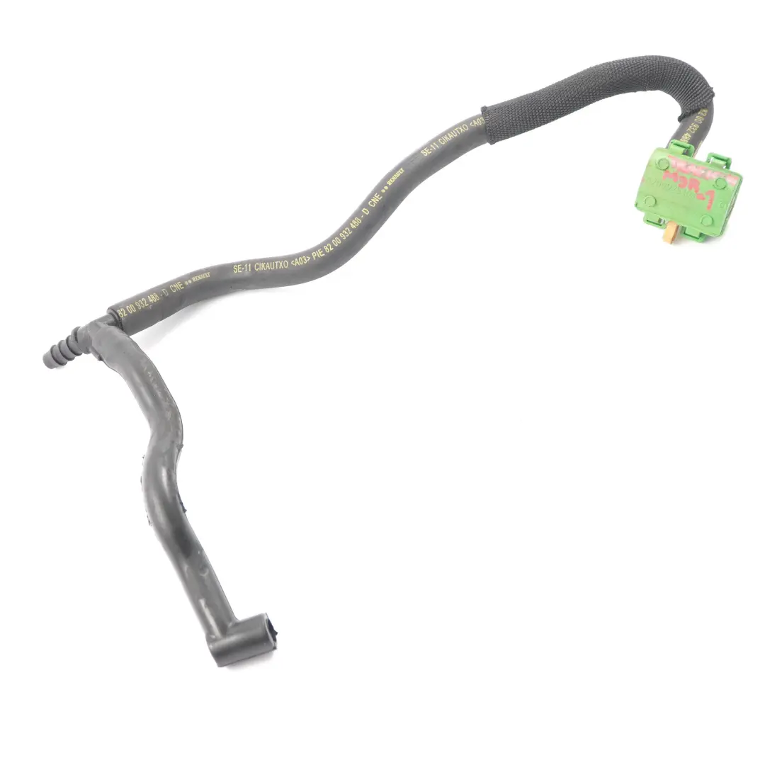 Connecteur tuyau carburant pour Renault Trafic II 2.0 DCI Master III 2.3 à propos du numéro de pièce 8200925307 Renault Trafic II 2.0 DCI Master III 2.3 Connecteur tuyau carburant - SKU 8200925307 - Numéro de pièce 8200925307