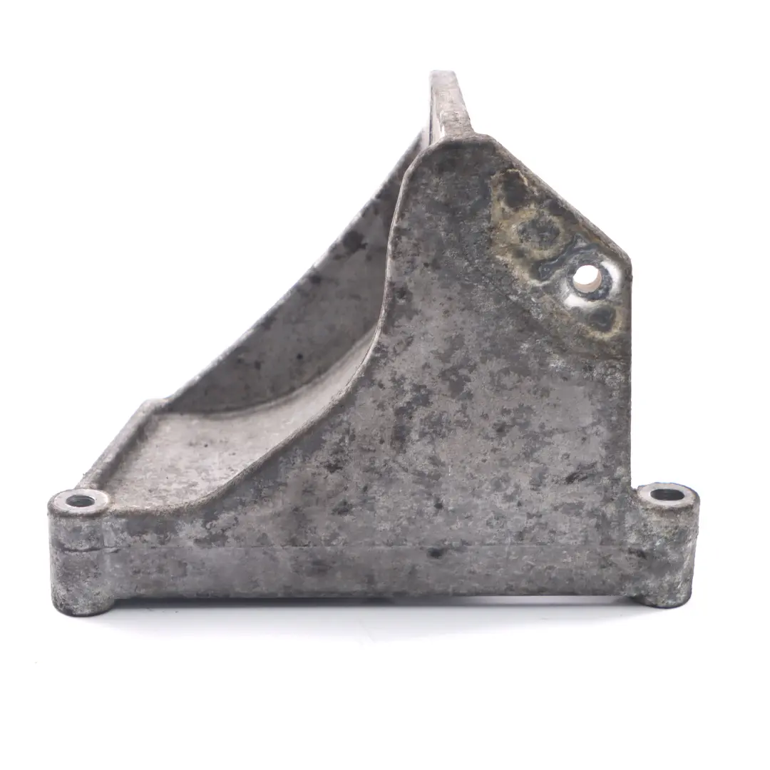 Mount Bracket Holder to Renault Master 2 Movano A 2.5 DCI Engine with Part number 8200931250 Renault Master 2 Movano A 2.5 DCI Engine Mount Bracket Holder - SKU 8200931250 - Part number 8200931250