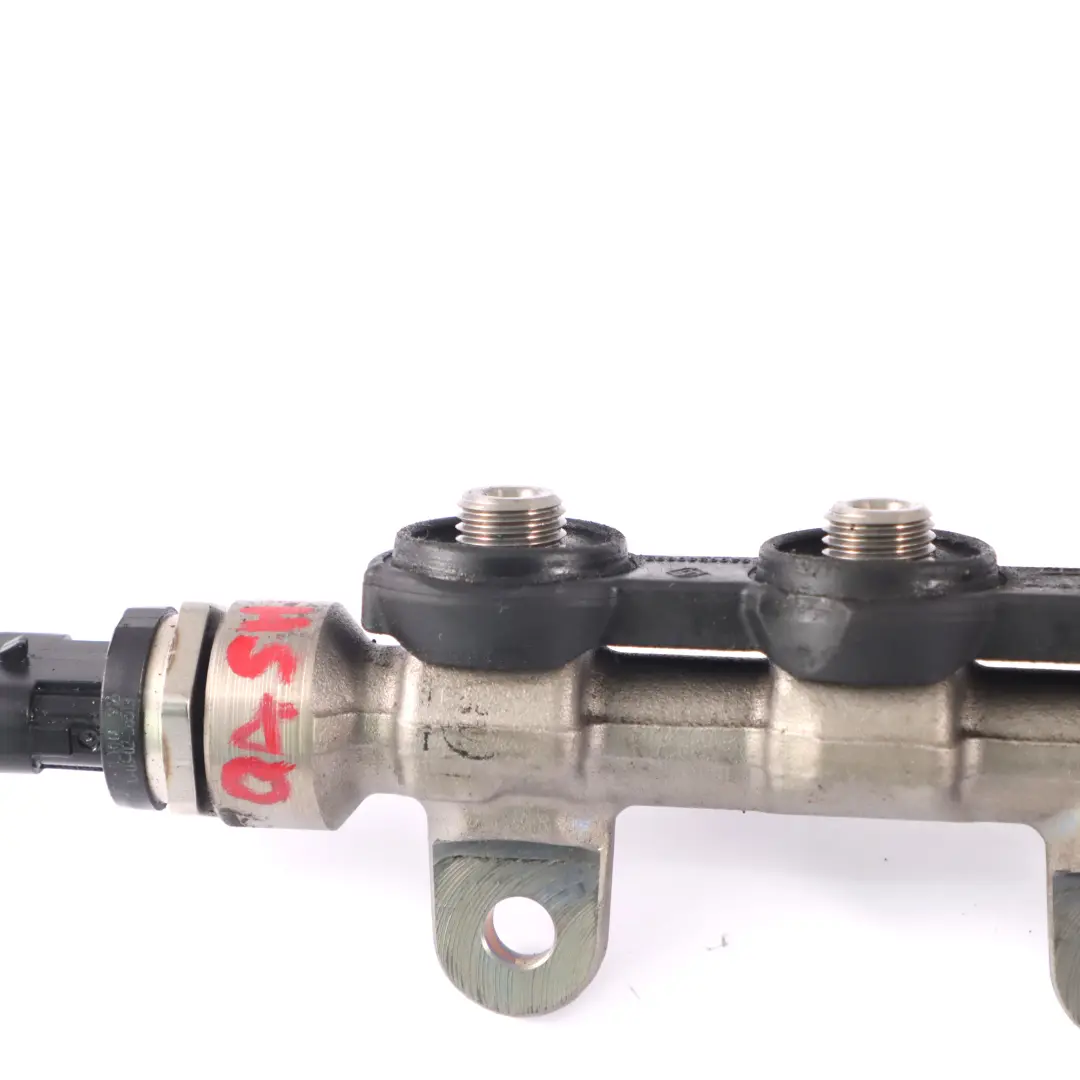 Kraftstoff Einspritzleiste für Nissan Qashqai Juke Renault 2.0 dCi mit Teilenummer 8200942721 Nissan Qashqai Juke Renault 2.0 dCi Kraftstoff Einspritzleiste - SKU 8200942721 - Teilenummer 8200942721