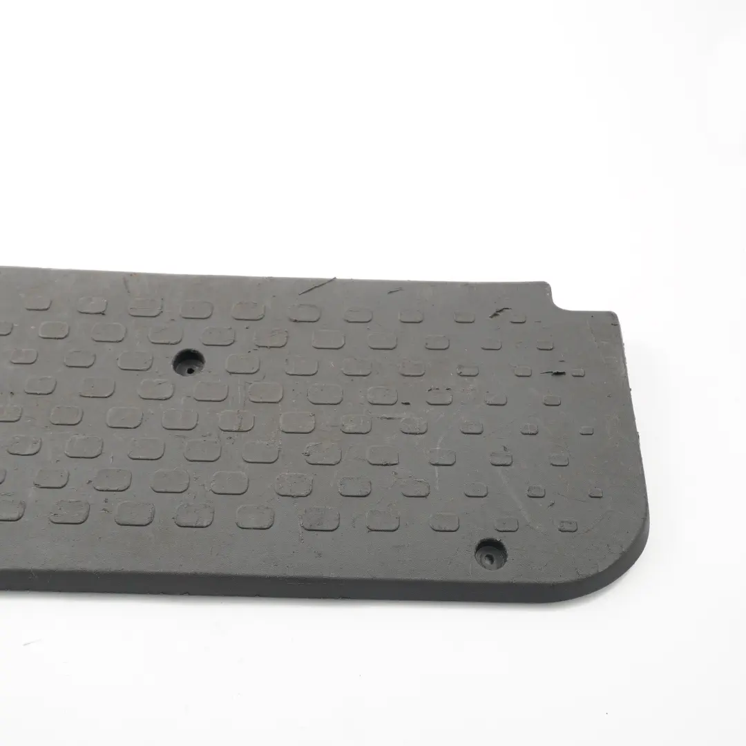 umbral de la puerta delantera izquierda Embellecedor para Renault Trafic III Vivaro B con número de pieza 8200943146 Renault Trafic III Vivaro B umbral de la puerta delantera izquierda Embellecedor - SKU 8200943146 - Número de pieza 8200943146