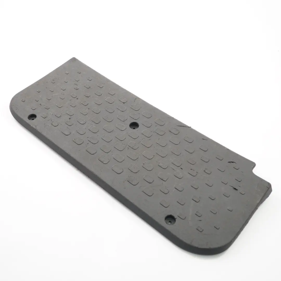 Door Sill Front Left N/S Trim Entrance Step Cover to Renault Trafic III with Part number 8200943146 Renault Trafic III Door Sill Front Left N/S Trim Entrance Step Cover - SKU 8200943146 - Part number 8200943146