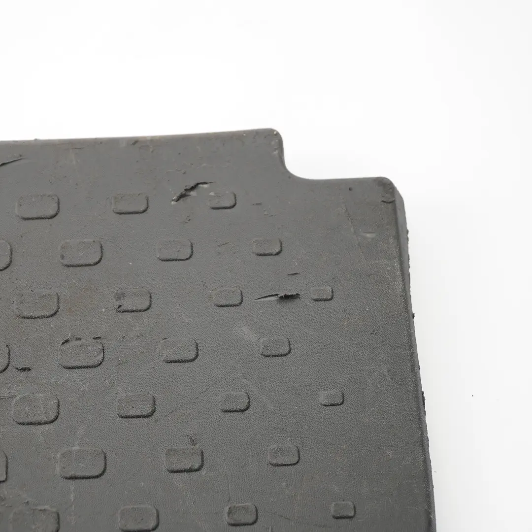 Door Sill Front Left N/S Trim Entrance Step Cover to Renault Trafic III with Part number 8200943146 Renault Trafic III Door Sill Front Left N/S Trim Entrance Step Cover - SKU 8200943146 - Part number 8200943146