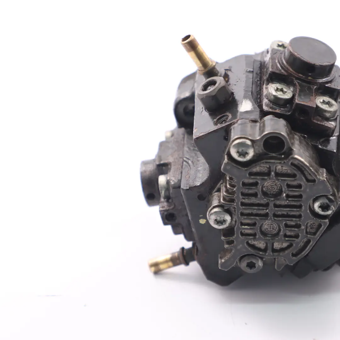 Inyección de Alta Presión Bomba Combustible para Renault Trafic II Vivaro A 2.0 DCi con número de pieza 8200950493 Renault Trafic II Vivaro A 2.0 DCi Inyección de Alta Presión Bomba Combustible - SKU 8200950493 - Número de pieza 8200950493