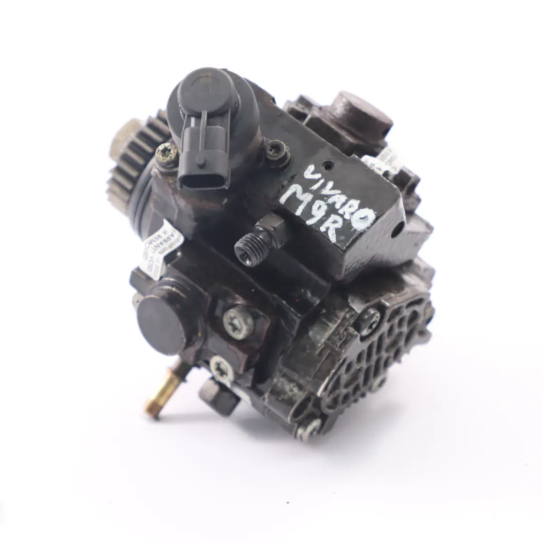 Pompe à essence à injection haute pression pour Renault Trafic II 2.0 DCi à propos du numéro de pièce 8200950493 Renault Trafic II 2.0 DCi Pompe à essence à injection haute pression - SKU 8200950493 - Numéro de pièce 8200950493