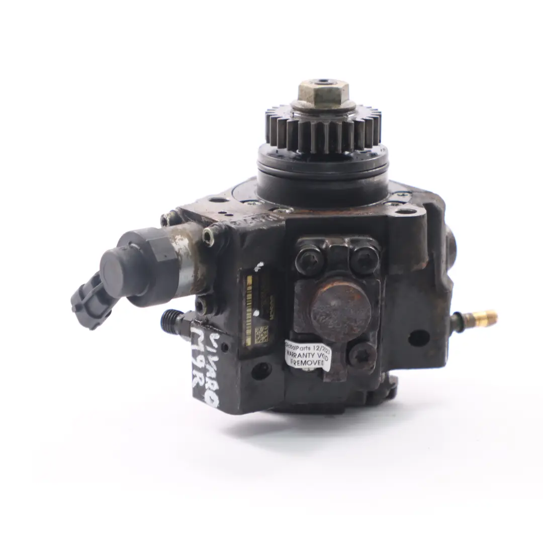 High Pressure Injection Fuel Pump to Renault Trafic II Vivaro A 2.0 DCi with Part number 8200950493 Renault Trafic II Vivaro A 2.0 DCi High Pressure Injection Fuel Pump - SKU 8200950493 - Part number 8200950493