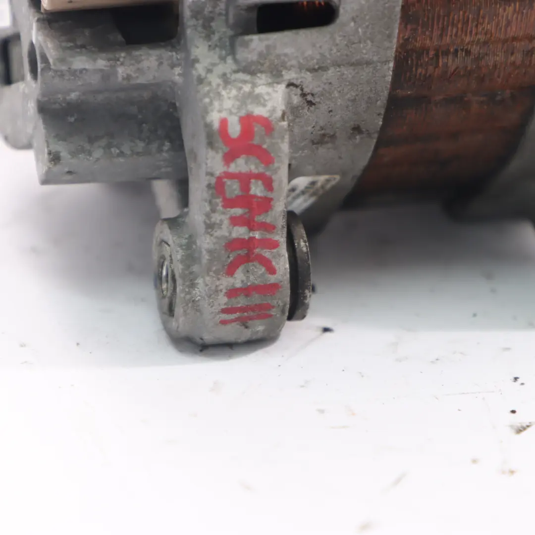 Motore Alternatore Generatore 12V 120A per Renault Scenic III 1.5 Dci con numero di parte 8200960533 Renault Scenic III 1.5 Dci Motore Alternatore Generatore 12V 120A - SKU 8200960533 - Numero di parte 8200960533