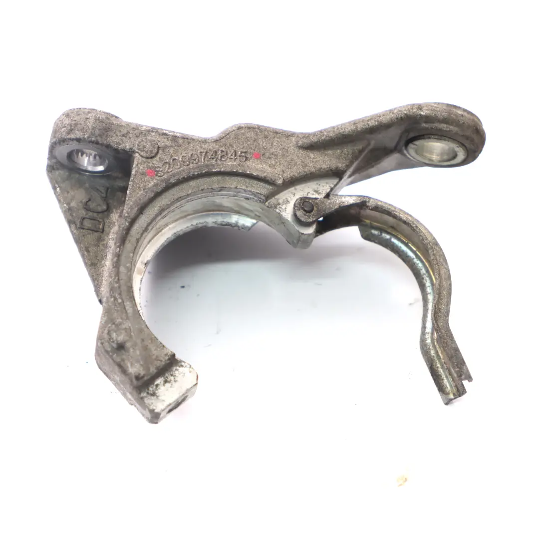 Support d'arbre transmission Renault Scenic III 1.5 dCi Support droit pour à propos du numéro de pièce 8200974845 Support d'arbre transmission Renault Scenic III 1.5 dCi Support droit - SKU 8200974845 - Numéro de pièce 8200974845