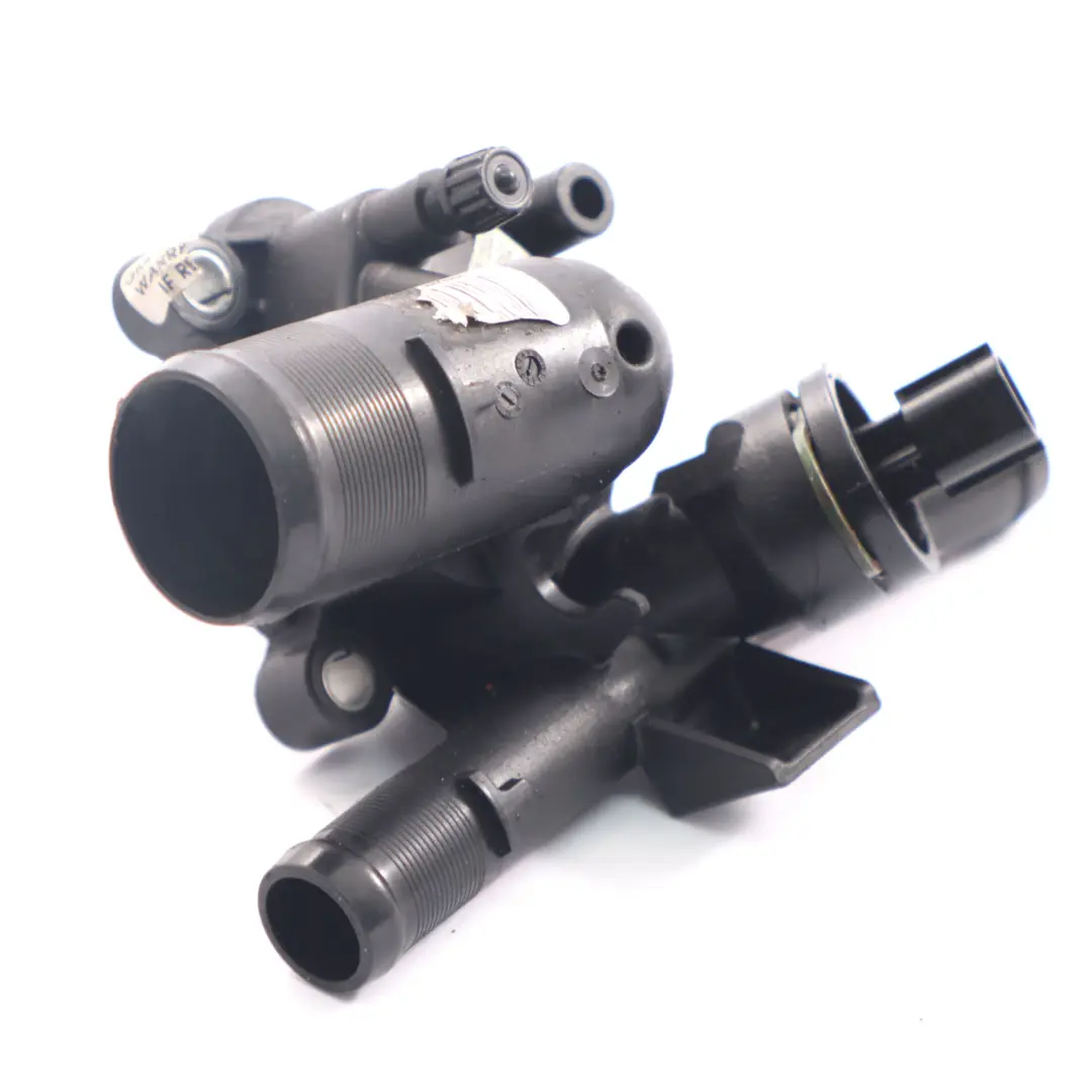 Alloggiamento termostato per Renault Master III Opel Movano B 2.3 DCI con numero di parte 8200978549 Renault Master III Opel Movano B 2.3 DCI Alloggiamento termostato - SKU 8200978549 - Numero di parte 8200978549