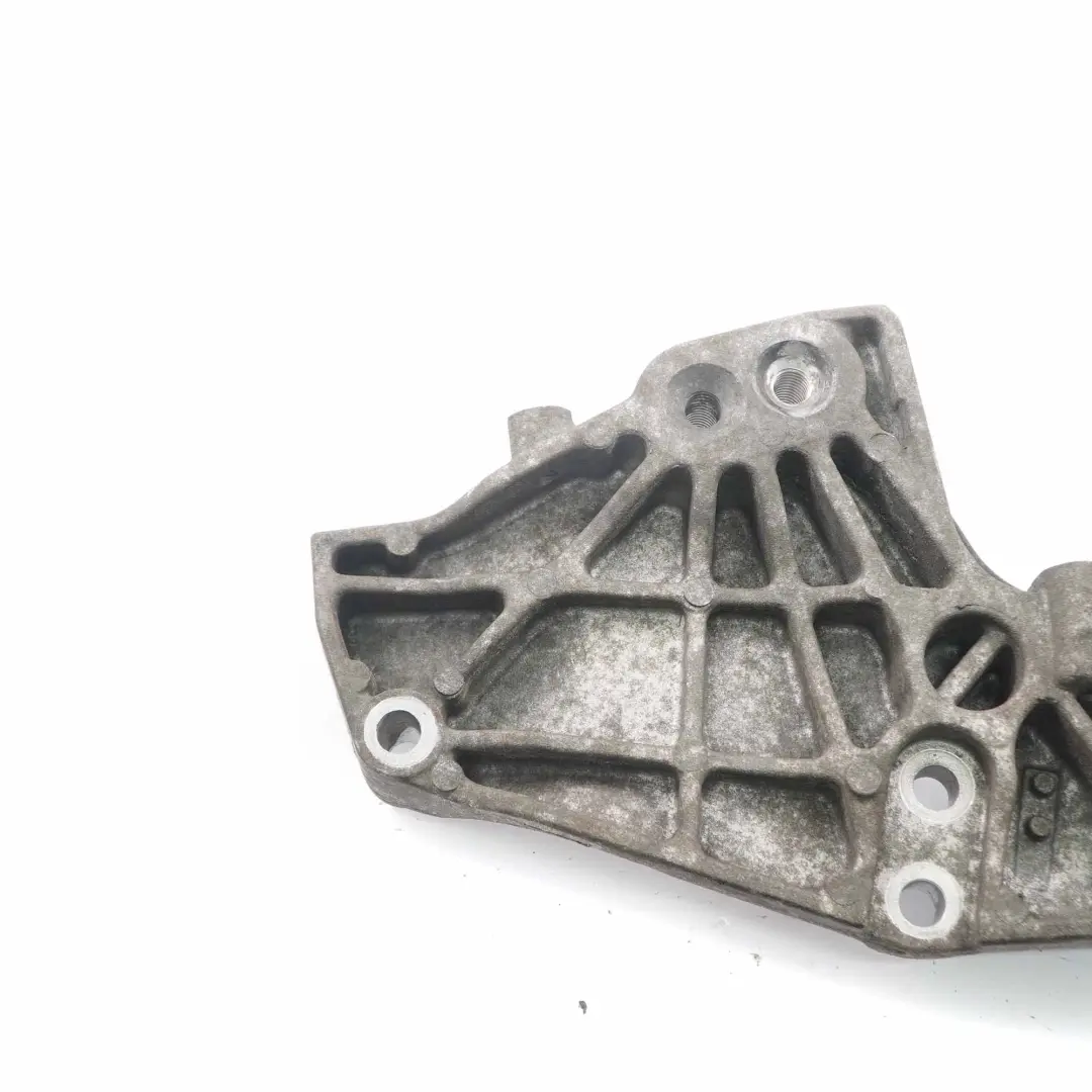 Mount Renault Trafic 2.0 DCI Bracket Holder Support to Engine with Part number 8201011432 Engine Mount Renault Trafic 2.0 DCI Bracket Holder Support - SKU 8201011432 - Part number 8201011432