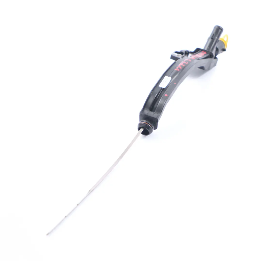 Tube guidage Jauge niveau d'huile pour Renault Master III 2.3 DCI Diesel à propos du numéro de pièce 8201026919 Renault Master III 2.3 DCI Diesel Tube guidage Jauge niveau d'huile - SKU 8201026919 - Numéro de pièce 8201026919