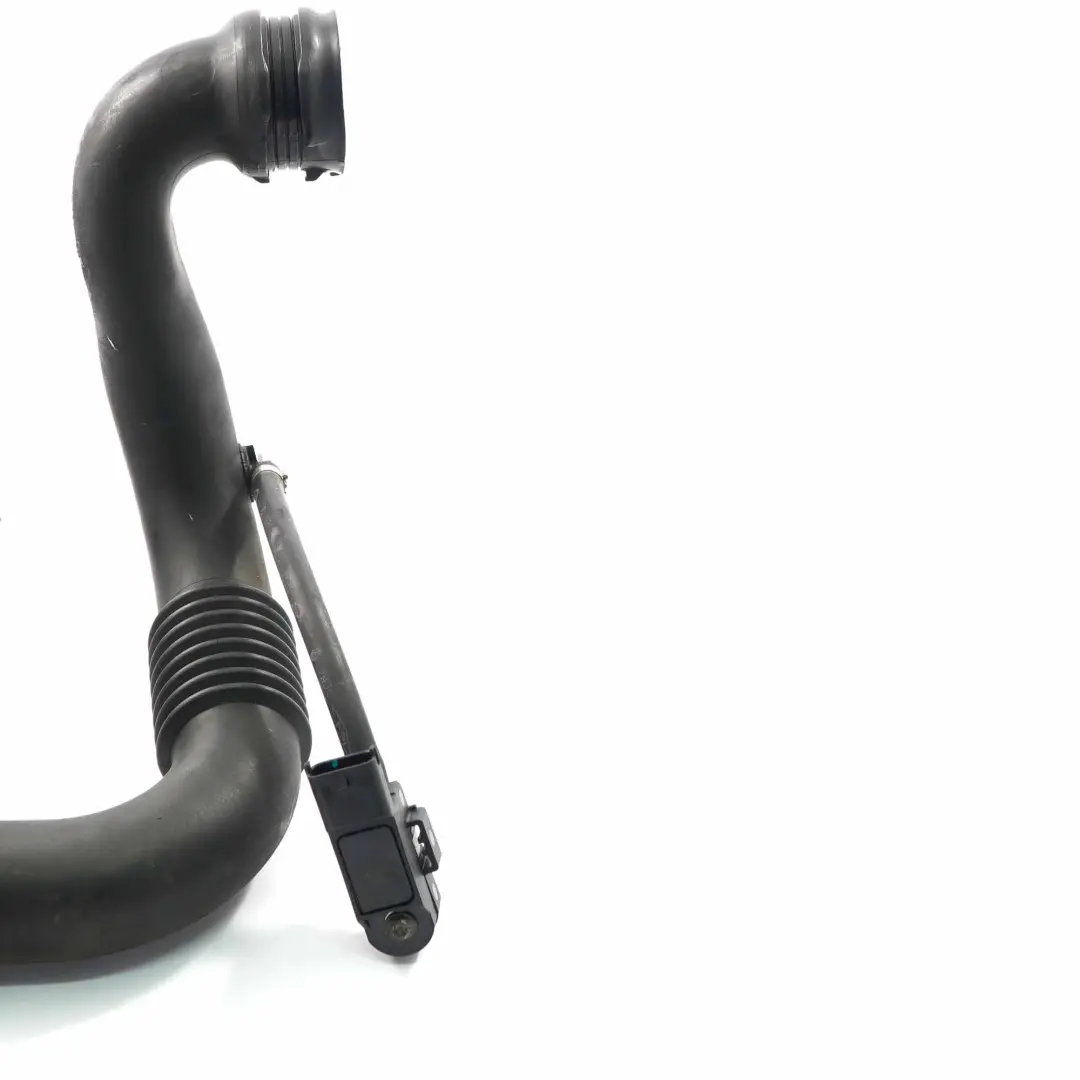 Renault Trafic II Opel Vivaro A 2.0 DCI Air Intake Turbo Pipe Hose - SKU 8201068612 - Part number 8201068612