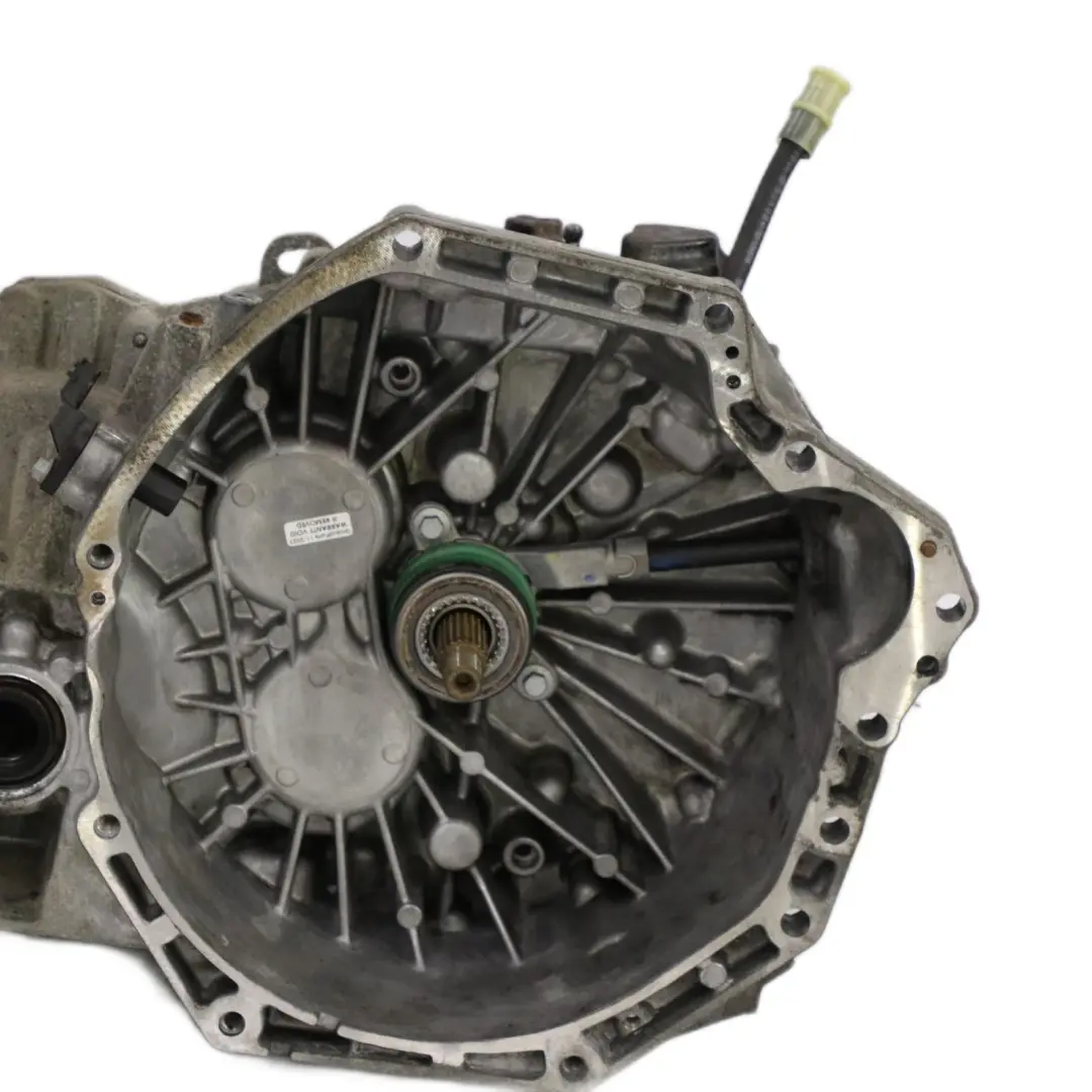 Skrzynia Biegów PF6050 PF6 BVM6 do Renault Trafic II o numerze 8201576122 Renault Trafic II Skrzynia Biegów PF6050 PF6 BVM6 - SKU 8201576122 - Numer Części 8201576122