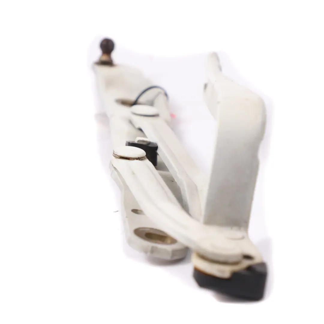 Motore Cappuccio Cerniera Bonnet Posteriore Sinistra Regolazione Bullone per Bmw E38 con numero di parte 8203271 Bmw E38 Motore Cappuccio Cerniera Bonnet Posteriore Sinistra Regolazione Bullone - SKU 8203271 - Numero di parte 8203271