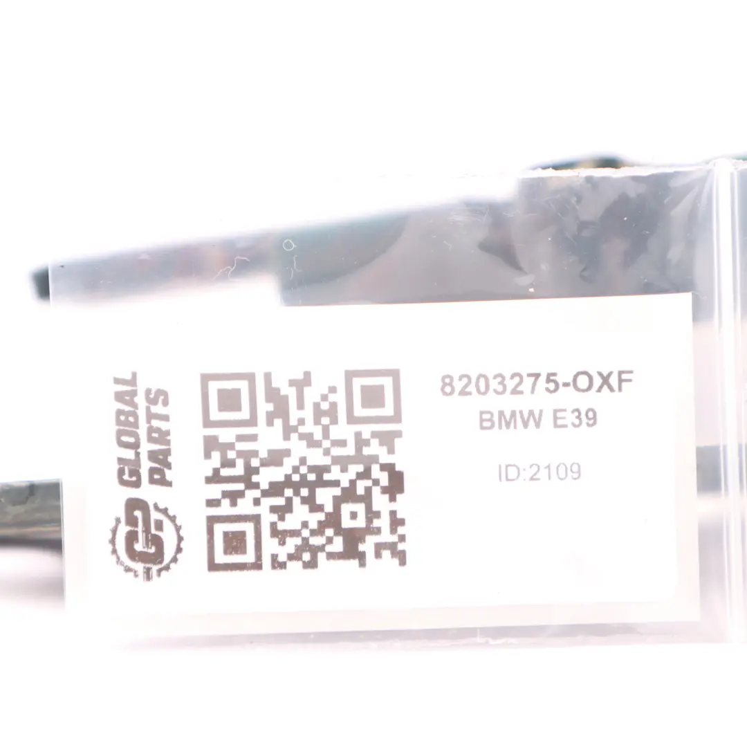 Sinistra Cerniera Cofano Motore Verde Oxford Metallizzato - 430 per BMW E39 con numero di parte 8203275 BMW E39 Sinistra Cerniera Cofano Motore Verde Oxford Metallizzato - 430 - SKU 8203275-OXF - Numero di parte 8203275