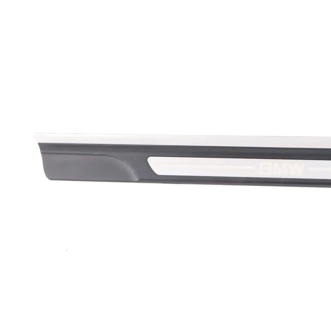 Entrance Strip BMW E46 Coupe Cabrio Door Edge Cover Trim Left N/S to with Part number 8204113 Entrance Strip BMW E46 Coupe Cabrio Door Edge Cover Trim Left N/S - SKU 8204113 - Part number 8204113