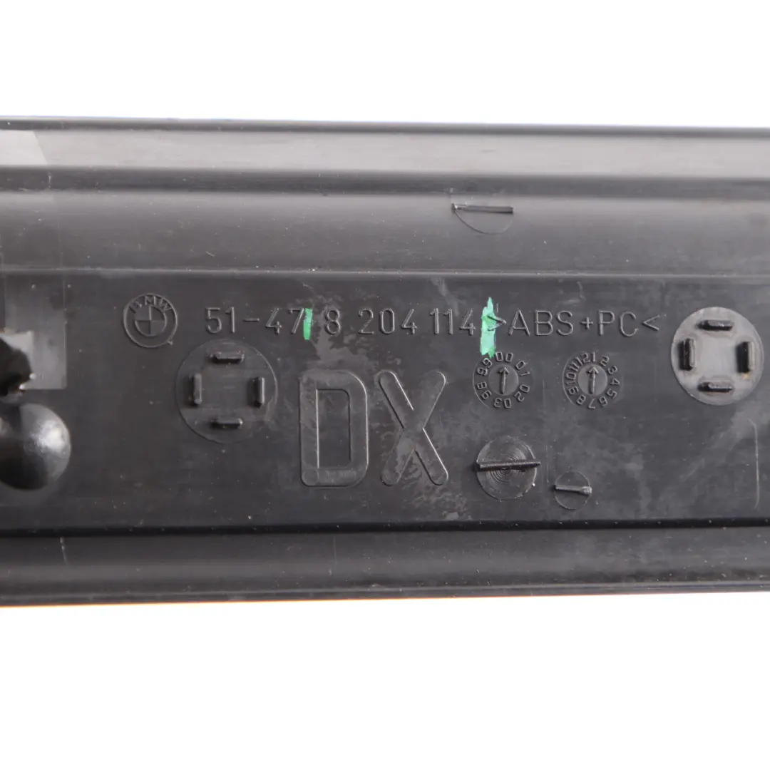 Entrance Strip BMW E46 Coupe Cabrio Door Edge Cover Trim Right O/S to with Part number 8204114 Entrance Strip BMW E46 Coupe Cabrio Door Edge Cover Trim Right O/S - SKU 8204114 - Part number 8204114