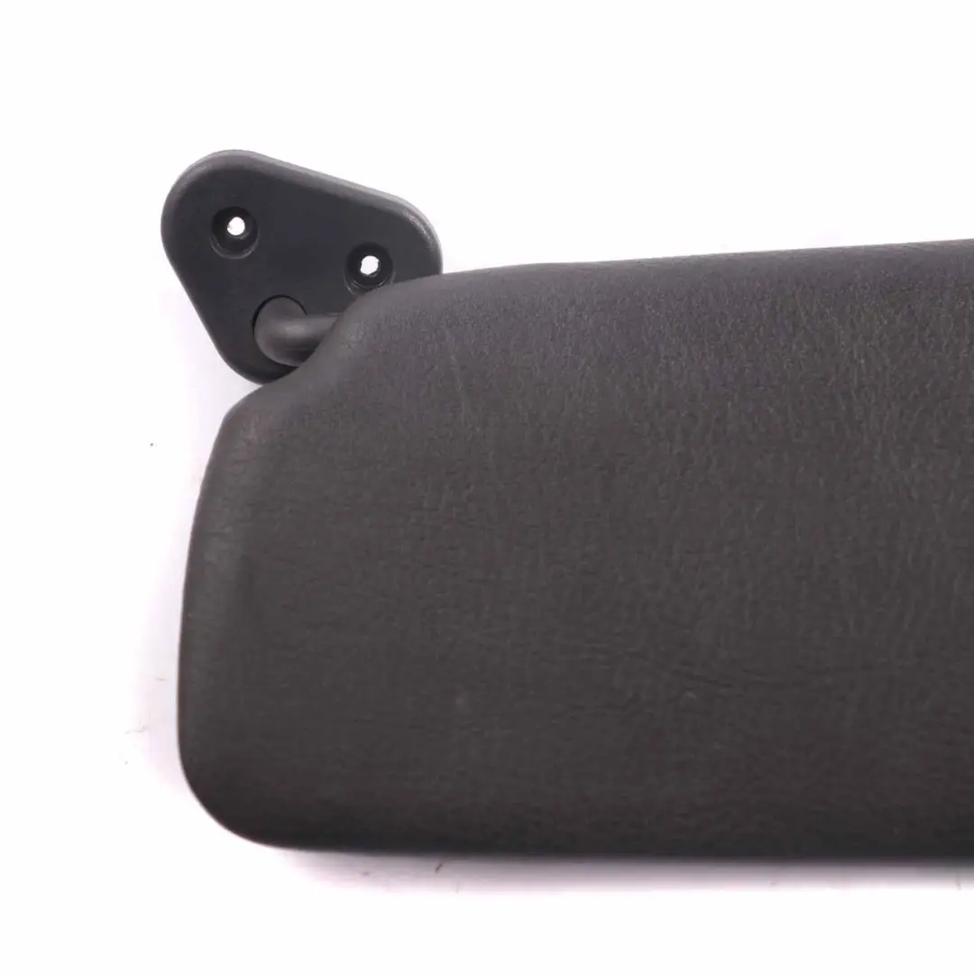 Specchietto parasole destro nero Copertura parasole per BMW E46 Cabrio con numero di parte 8204268 BMW E46 Cabrio Specchietto parasole destro nero Copertura parasole - SKU 8204268-1 - Numero di parte 8204268