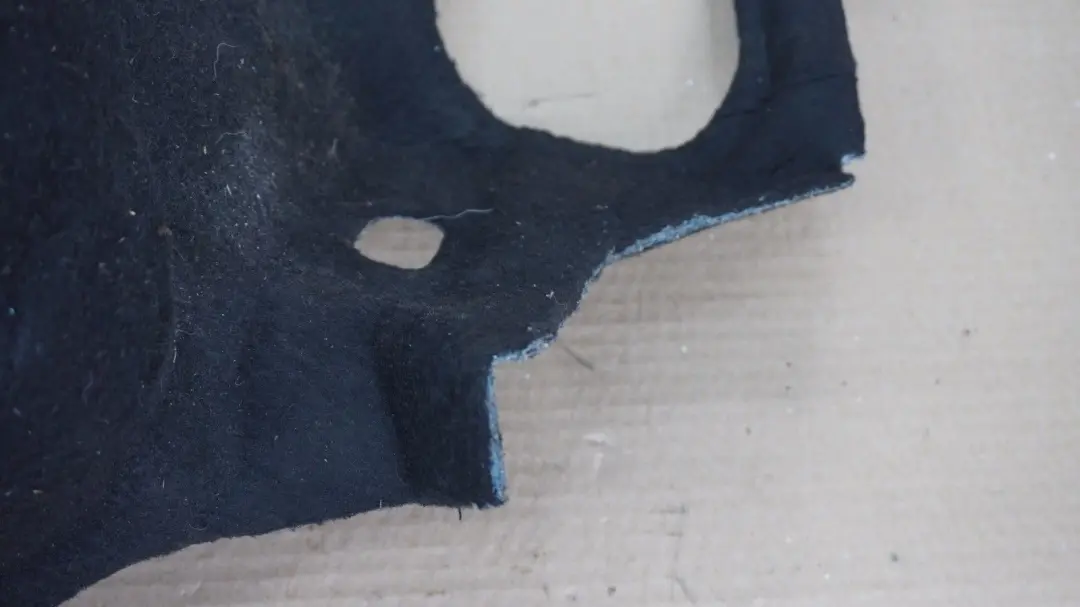 Aislamiento Acústico Carcasa Rueda Trasera Izquierda Cubierta para BMW E46 con número de pieza 51488208363 BMW E46 Aislamiento Acústico Carcasa Rueda Trasera Izquierda Cubierta - SKU 8208363 - Número de pieza 51488208363