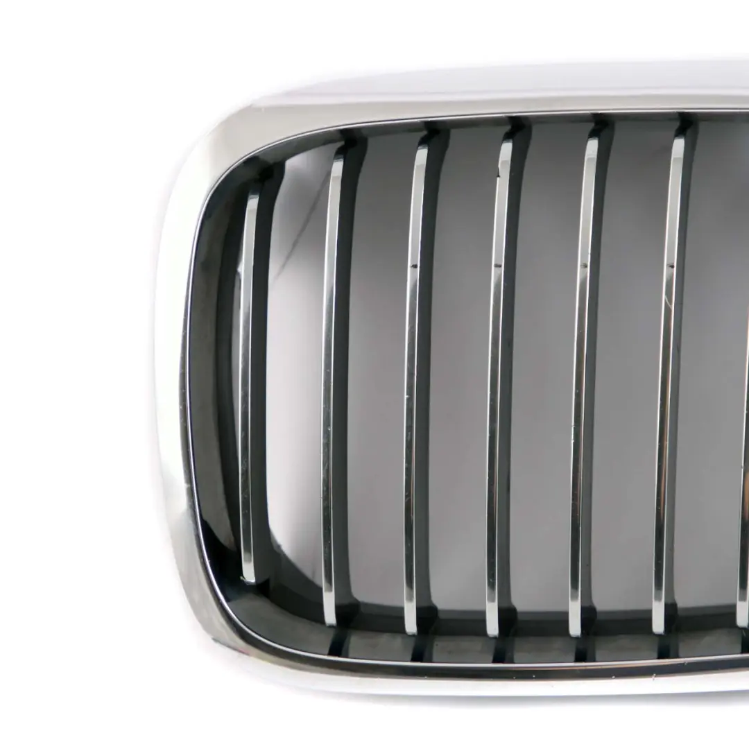 Coupé Frame Front Left N/S Cover Chrome to BMW E46 Convertible with Part number 8208685 BMW E46 Convertible Coupé Frame Front Left N/S Cover Chrome - SKU 8208685 - Part number 8208685