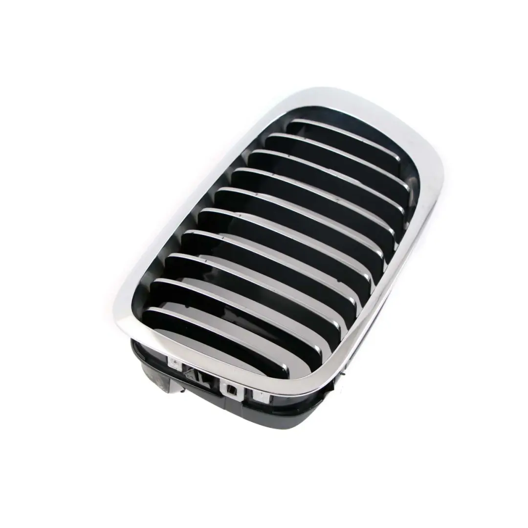 BMW E46 Convertible Coupé Frame Front Left N/S Cover Chrome - SKU 8208685 - Part number 8208685