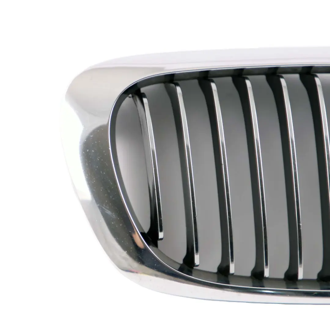 Coupé Frame Front Right O/S Cover Chrome to BMW E46 Convertible with Part number 8208686 BMW E46 Convertible Coupé Frame Front Right O/S Cover Chrome - SKU 8208686 - Part number 8208686