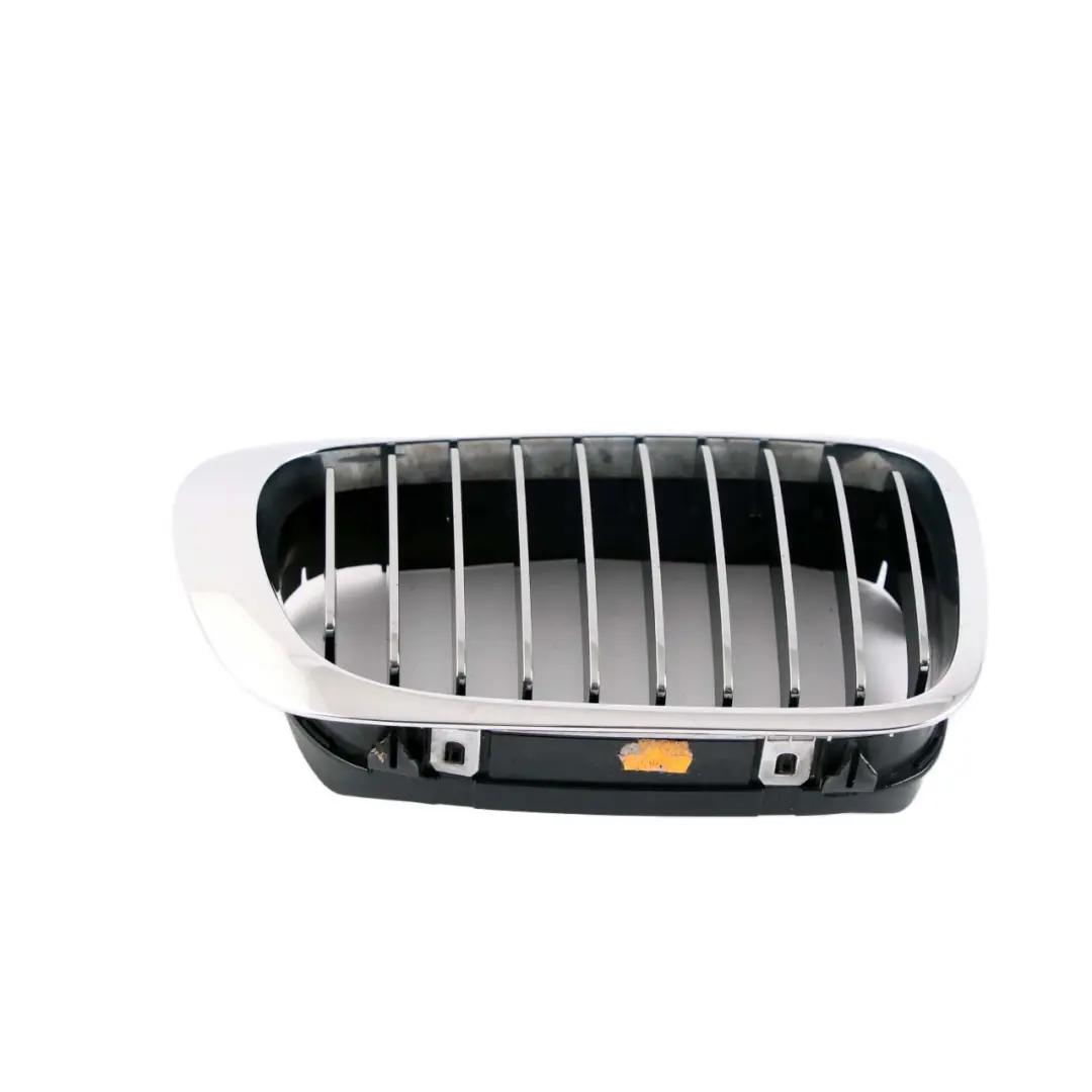 BMW E46 Convertible Coupé Frame Front Right O/S Cover Chrome - SKU 8208686 - Part number 8208686