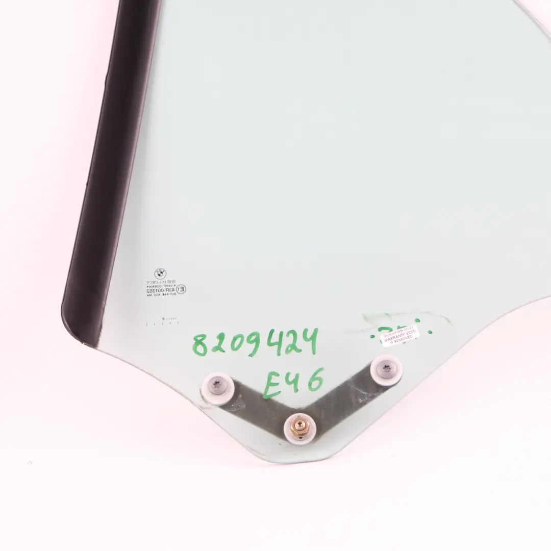 Fenêtre Latérale Quart Vitre Verte Arrière Droite AS2 pour BMW E46 Cabriolet à propos du numéro de pièce 8209424 BMW E46 Cabriolet Fenêtre Latérale Quart Vitre Verte Arrière Droite AS2 - SKU 8209424-1 - Numéro de pièce 8209424